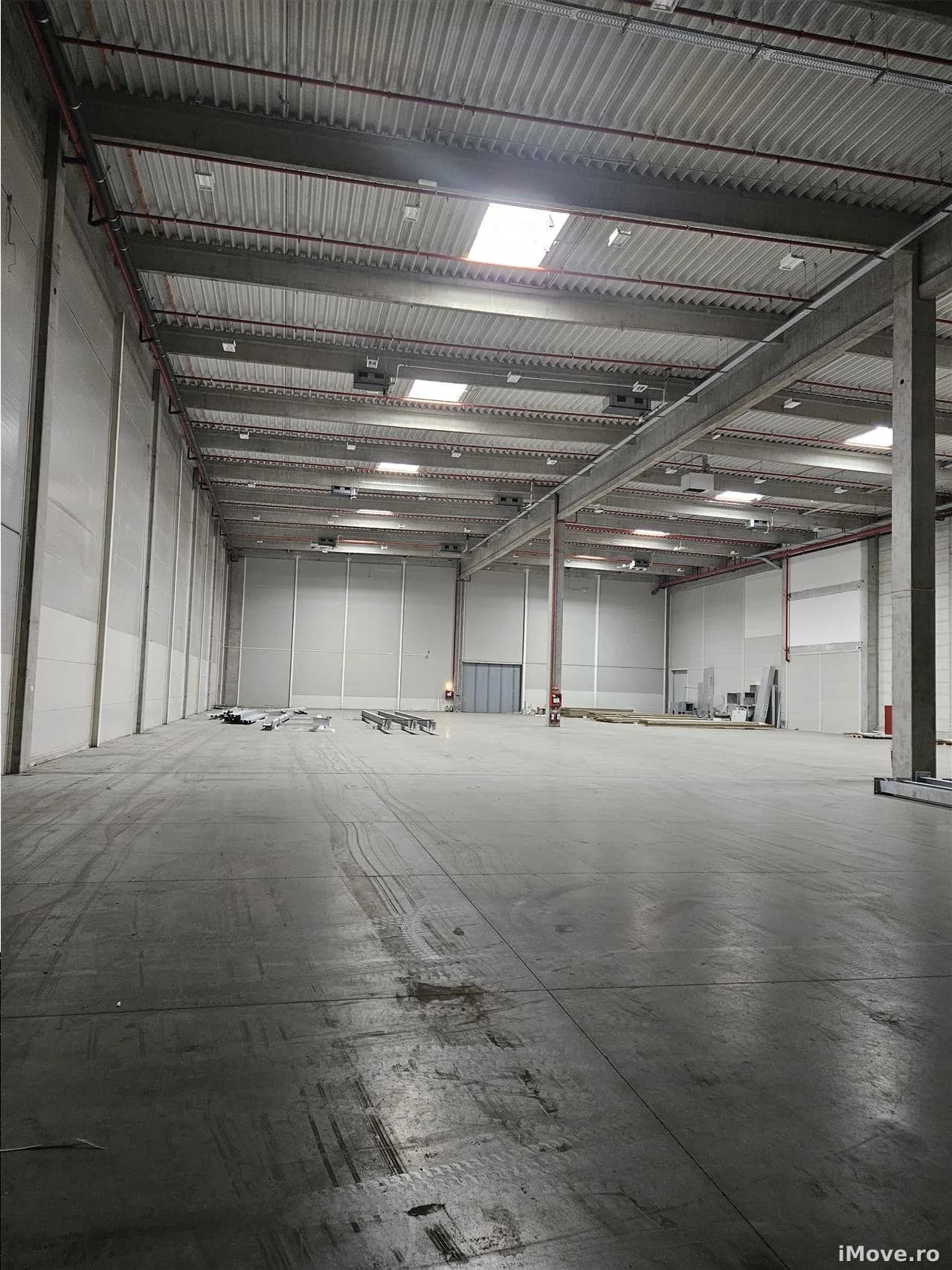 Spatiu Industrial 4200 mp Logistica Productie Depozitare Distributie