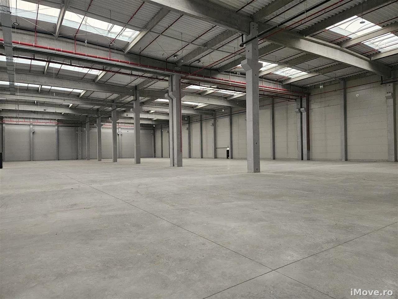 Spatiu Industrial 6400 mp Logistica Depozitare Distributie