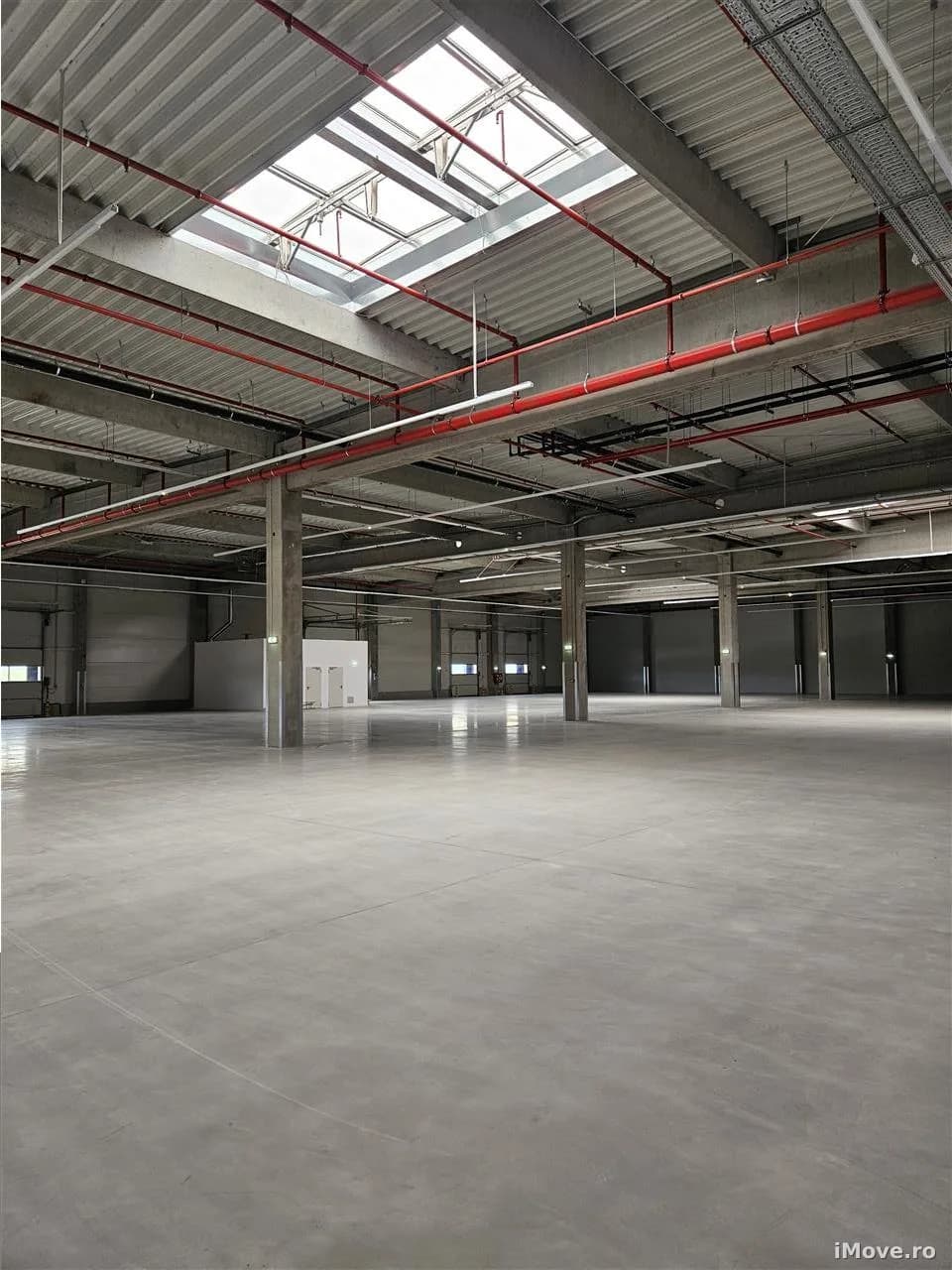 Spatiu Industrial 2500 mp Productie Depozitare Distributie