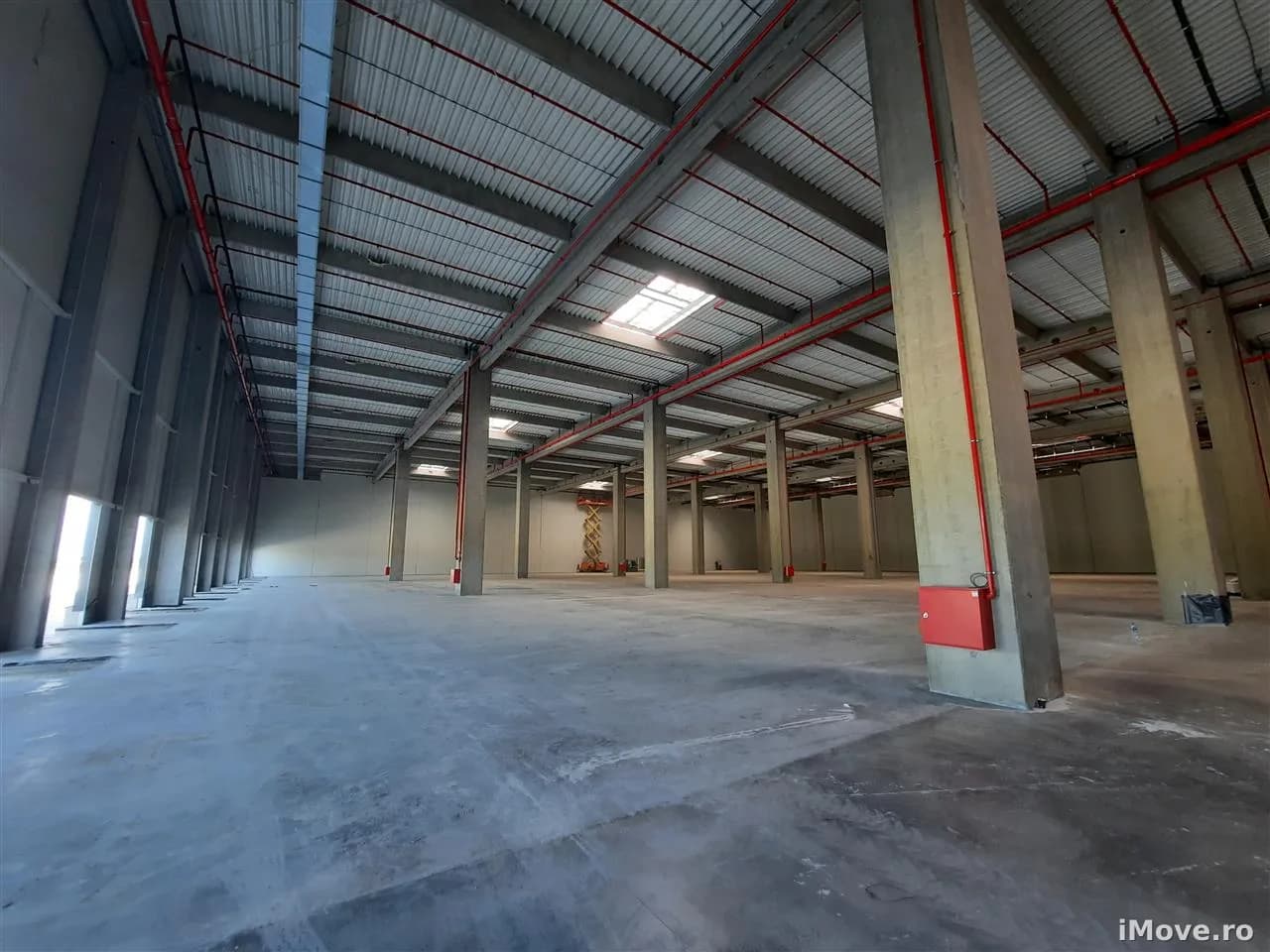 Spatii Industriale 6500 mp Logistica Productie Depozitare Distributie