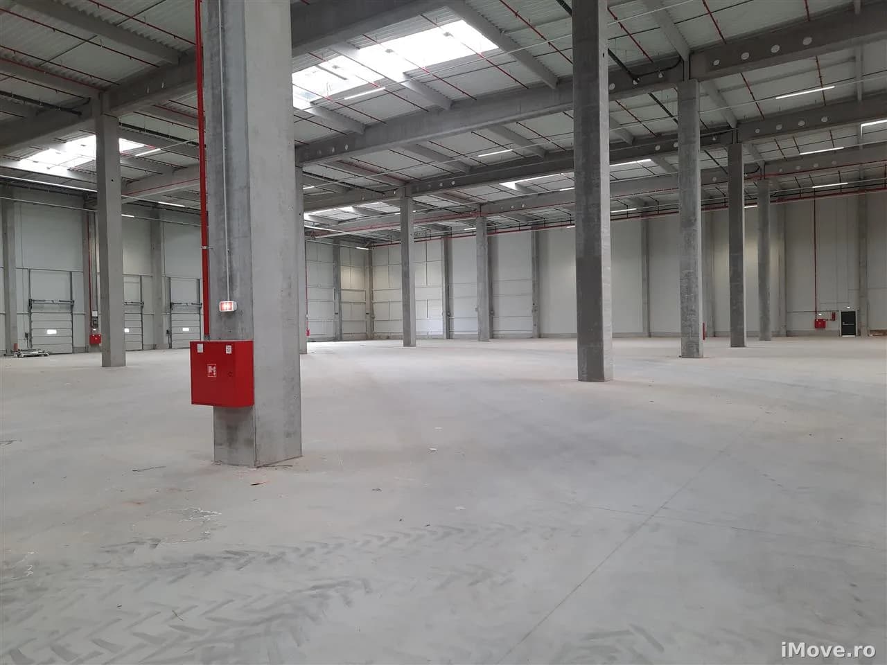 Spatiu Industrial 2300 mp Logistica Productie Depozitare Distributie