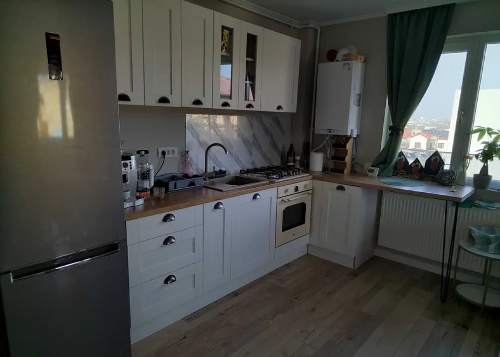 APARTAMENT 3 CAMERE | PALAZU MARE | MOBILAT | TERASA