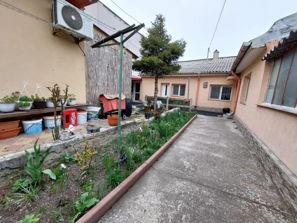 CASA 4 CAMERE | TROCADERO | COICIU