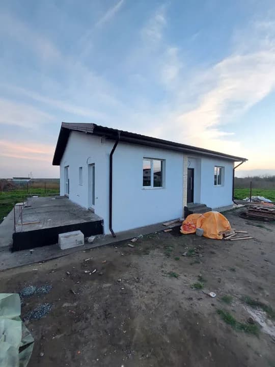 CASA CUMPANA 100 MP | 450 MP TEREN | TOATE UTILITATILE|