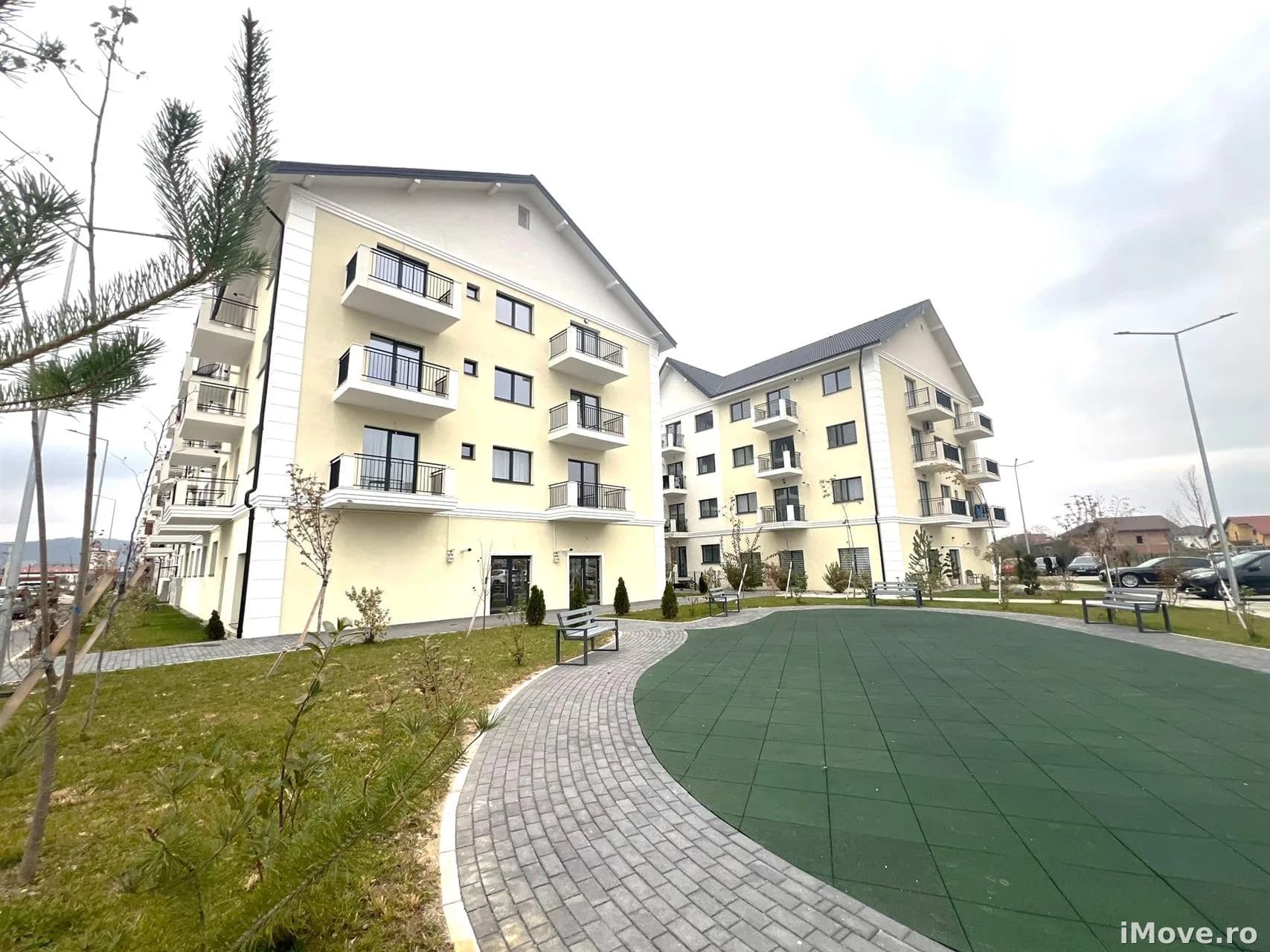 Studio 40 mpu cu parcare zona Pictor Brana Selimbar