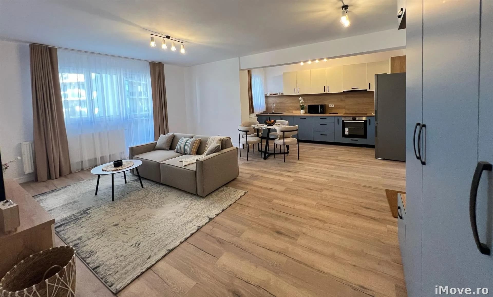 Apartament nou 2 camere terasa si parcare in zona Ciresica