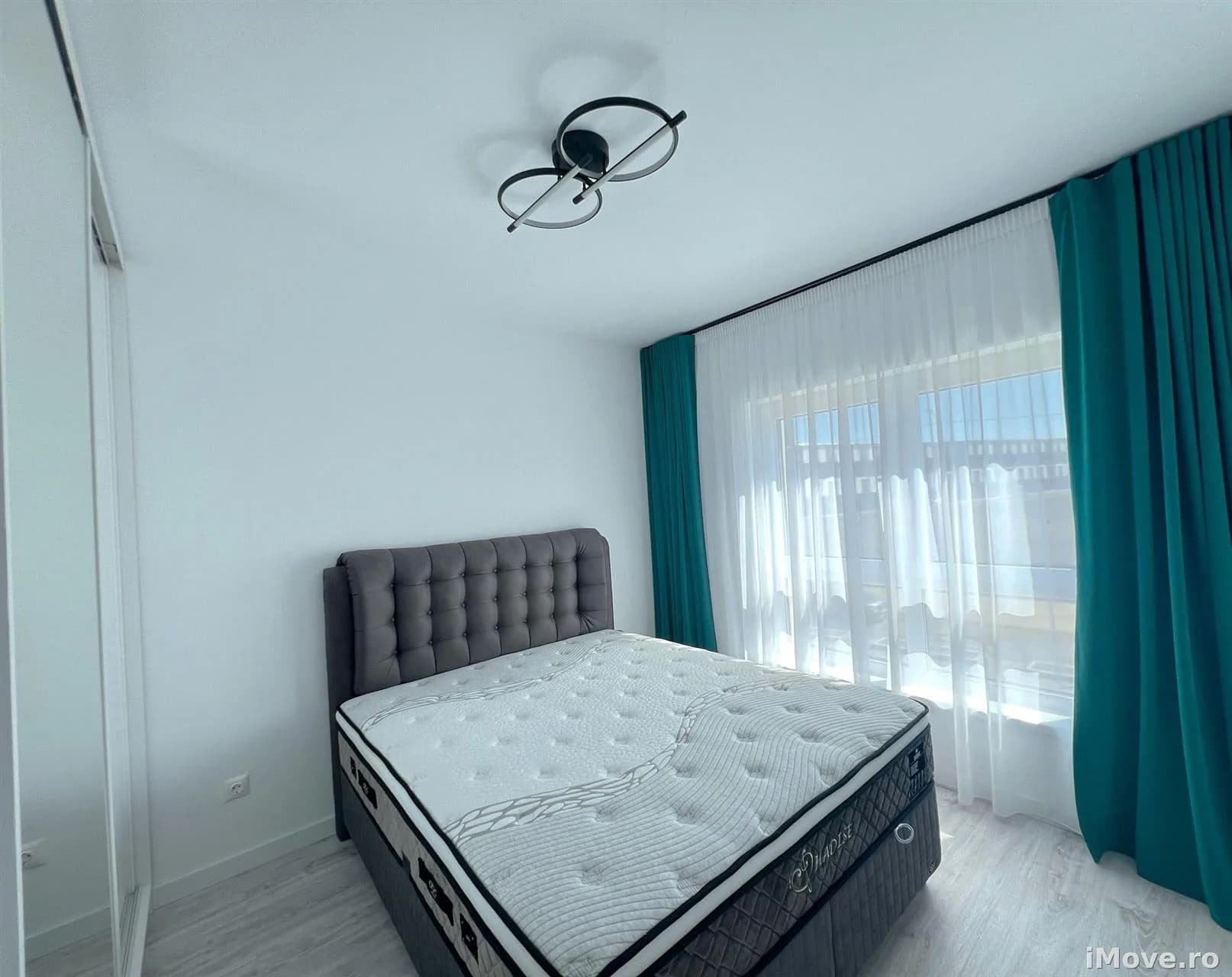 Dezvoltator vand apartamernt 3 camere balcon zona Supeco 0% comision
