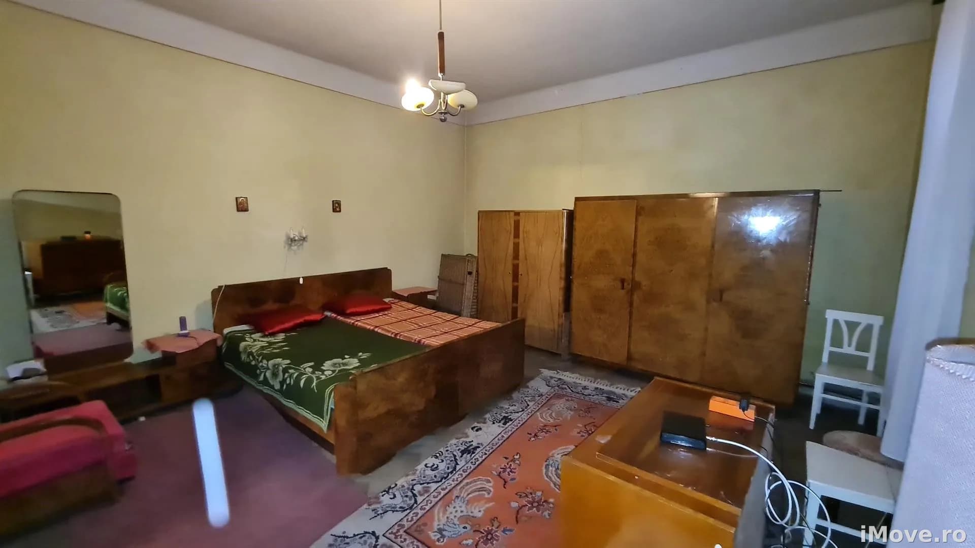 Apartament 3 camere loc parcare zona Piata Cibin
