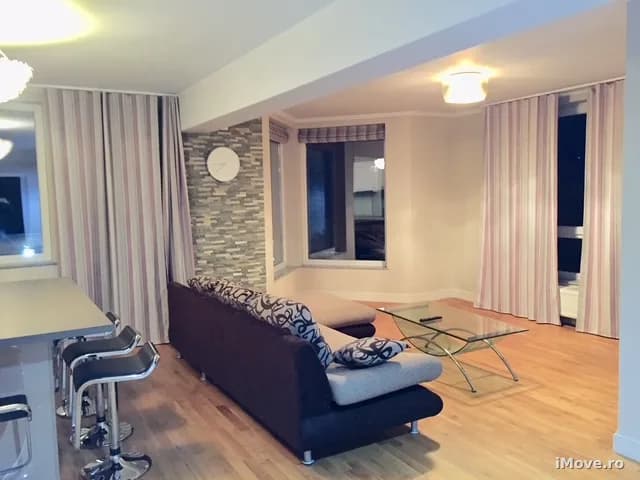 Apartament 3 camere 80 mp cu loc parcare in zona Padurea Dumbrava