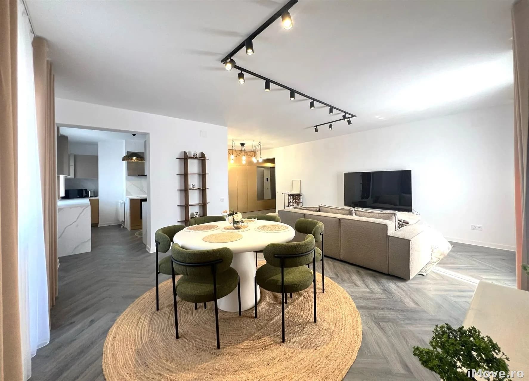 Apartament 115 mp utili etaj 1cu 4 camere 3 balcoane pe Rahovei
