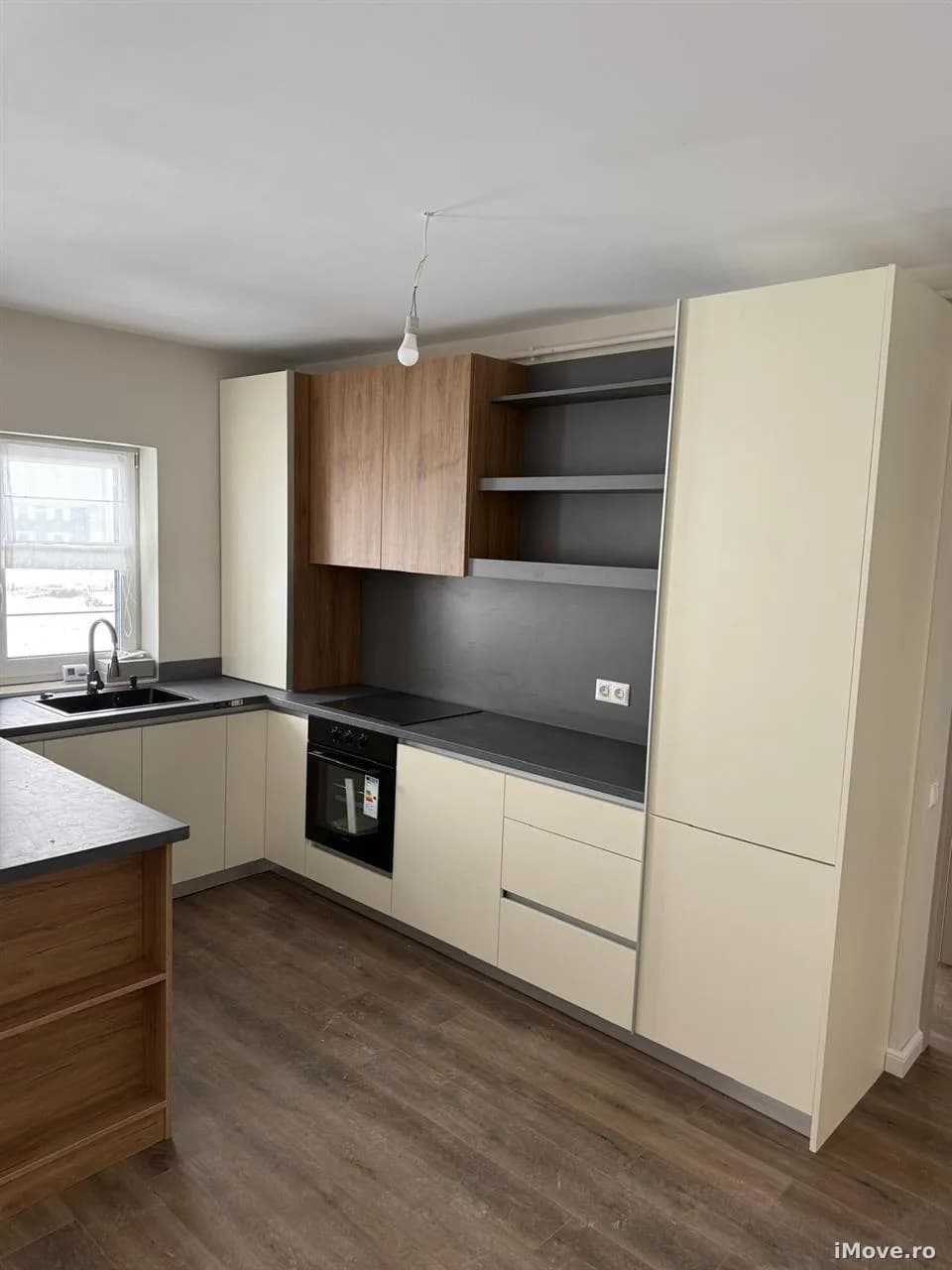 Apartament nou mobilat cu 3 camere si parcare Doamna Stanca