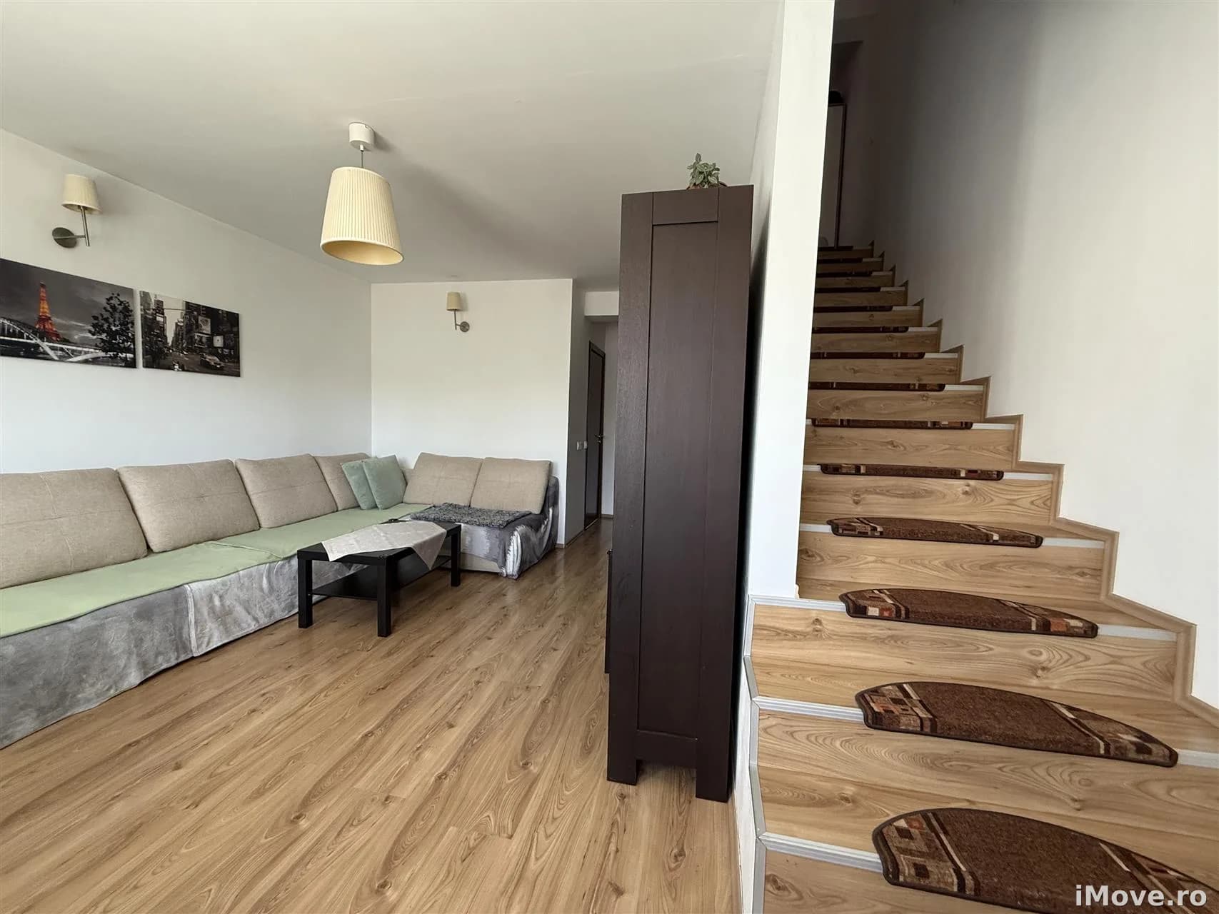 Casa mobilata 4 camere 2 bai si garaj in Turnisor