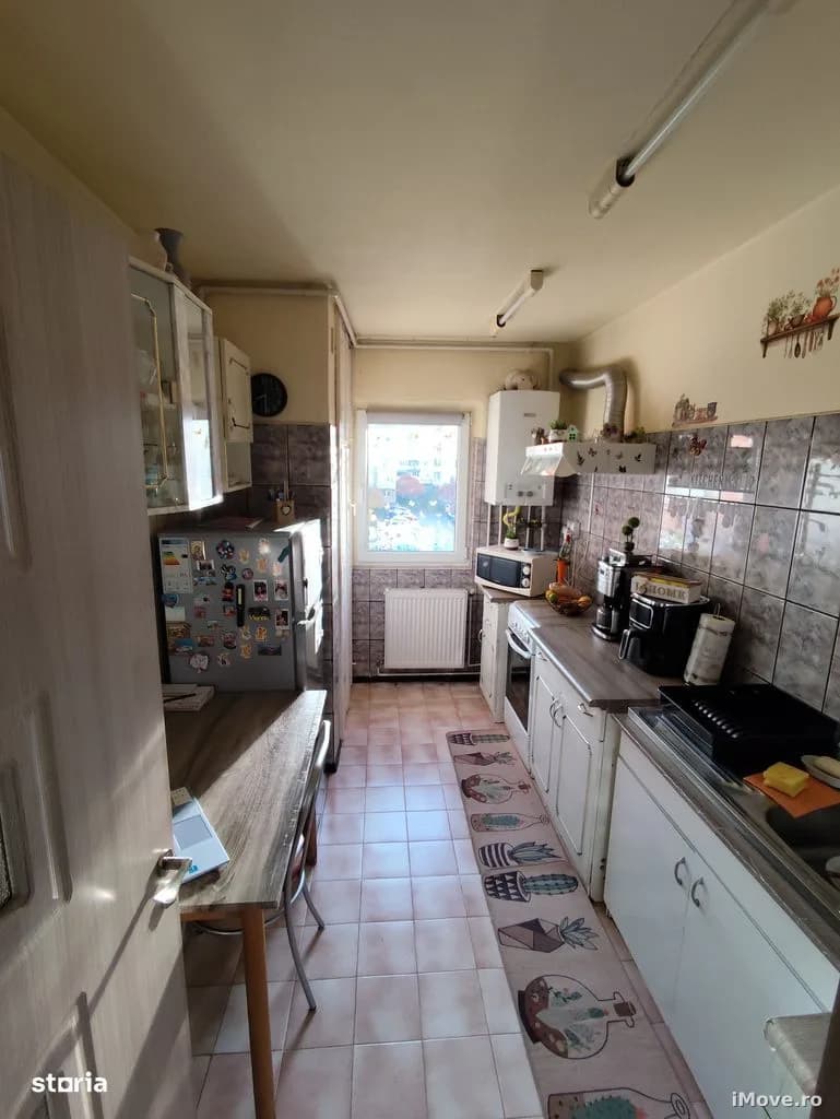 Apartament 3 camere Calea Poplacii et 2 cu 2 balcoane