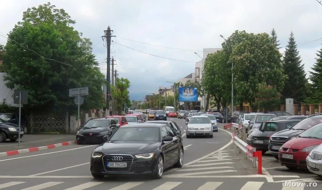 Apartament 2 camere cu balcon si pivnita zona Calea Dumbravii-CEC