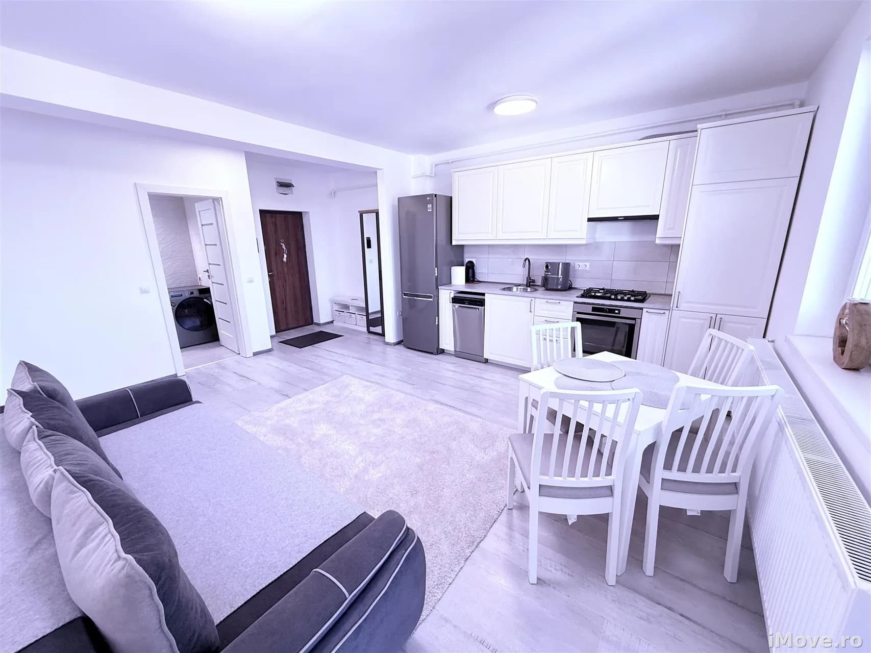 Apartament modern 2 camere balcon pod parcare in Selimbar