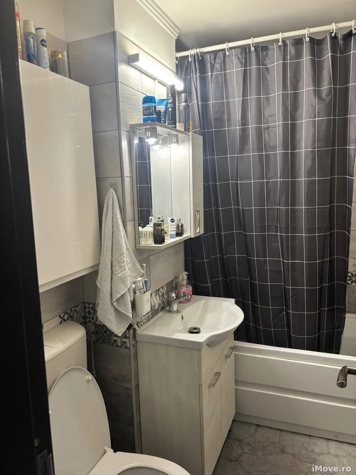 APARTAMENT 2 CAMERE | ETAJ 3 | OSTROVENI