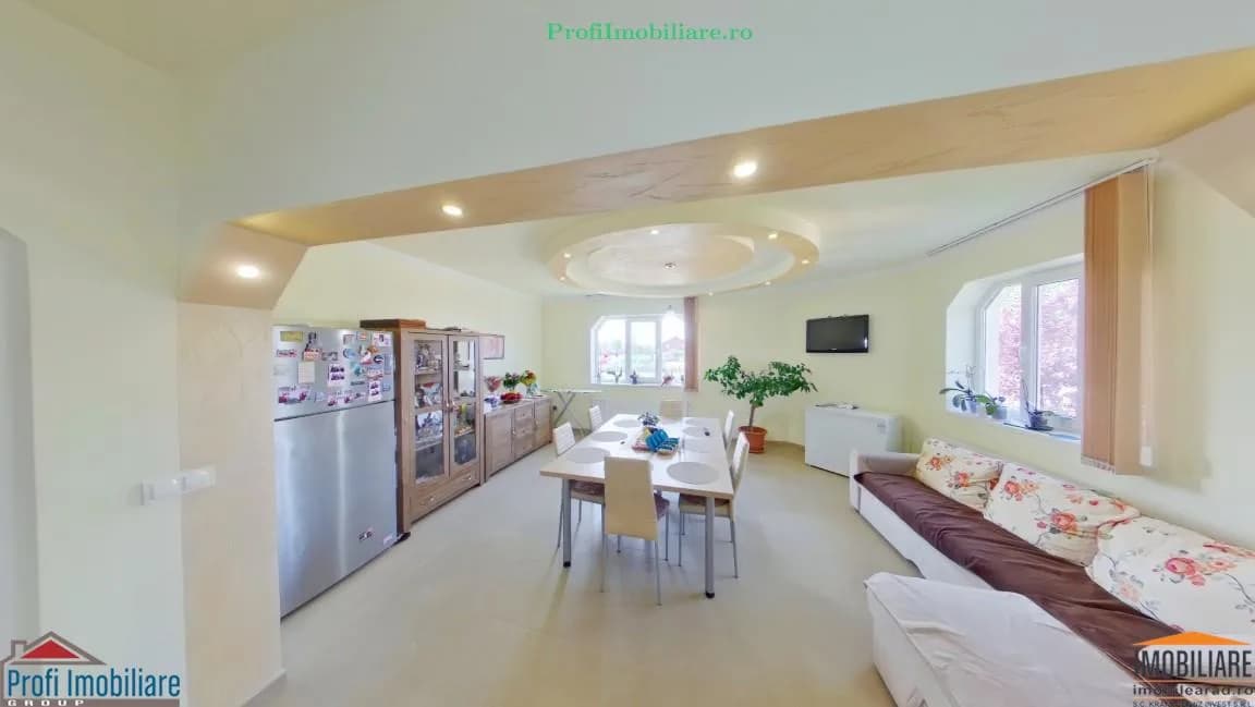 Casa mare + teren 867 mp - Schimb + diferenta - Arad si Timisoara
