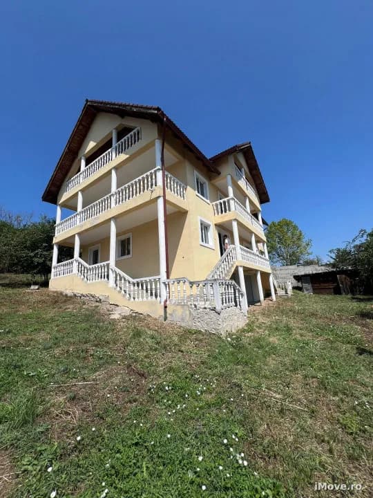 Duplex spatios cu vedere la lac Ostroveni Valcea
