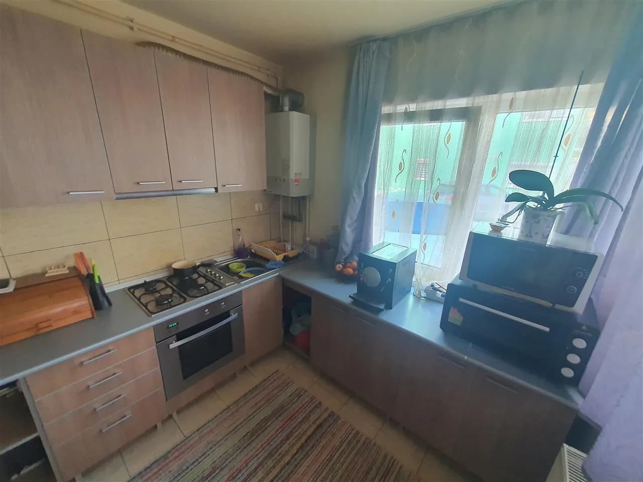 OCAZIE!Apartament 3camere mobilat si utilat,parter, zona Brana