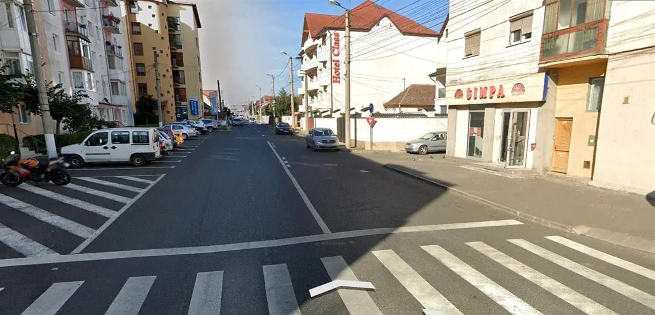Spatiu comercial 200mp ,semidemisol,optim diverse activitati zona Rahovei