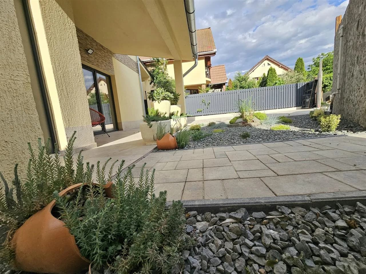Spațiu, Confort și Rafinament | Casă Nouă de Lux  zona Profi  Pictor Brana ,Șelimbăr