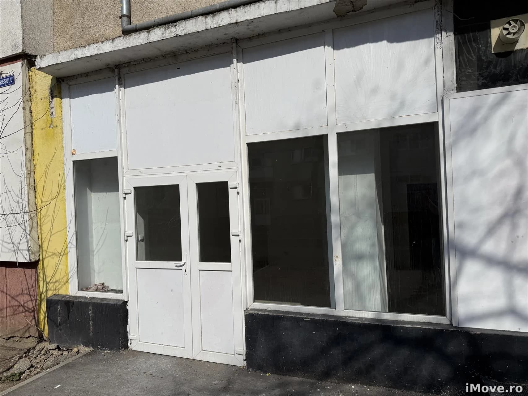 Spatiu Comercial 79 mp Strand