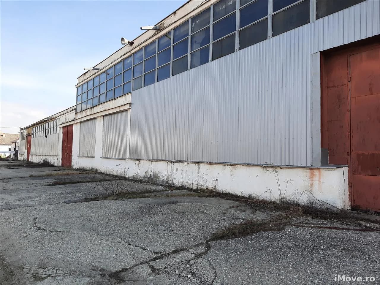 Spatiu Industrial 1350 mp Productie Depozitare Distributie