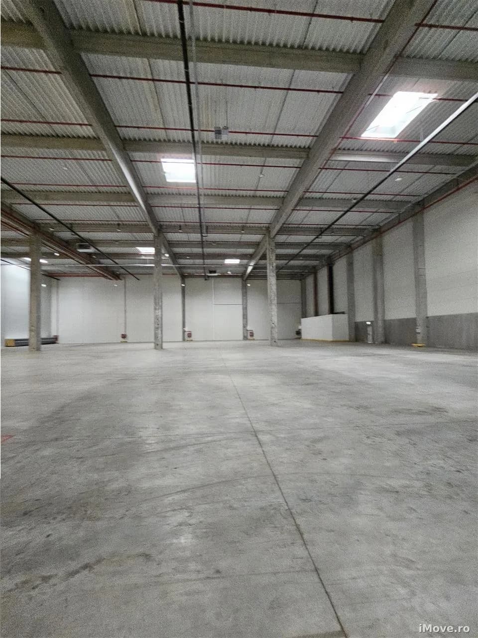 Spatiu Industrial 4000 mp Logistica Productie Depozitare Distributie