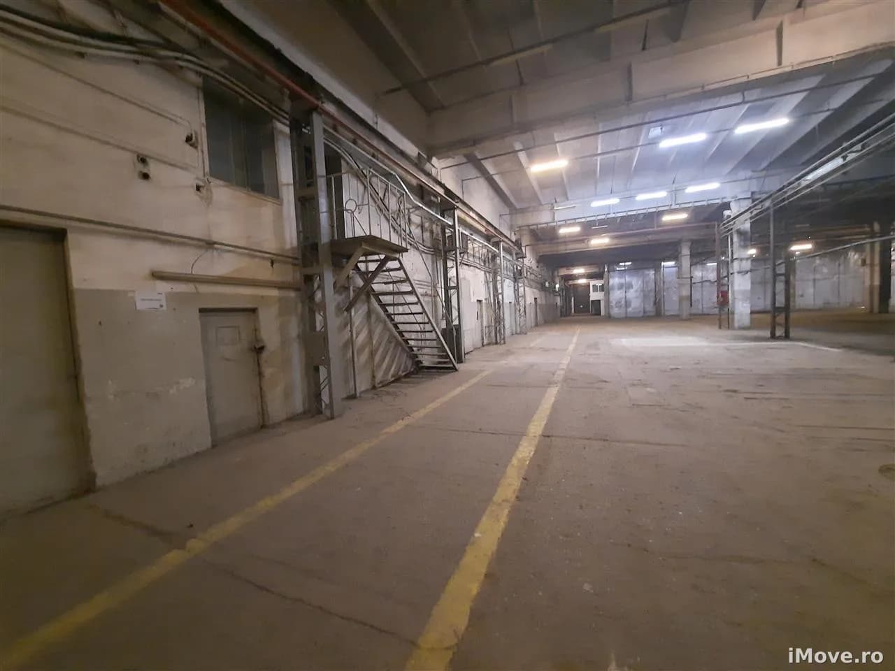 Spatiu Industrial 2500 mp Productie Depozitare