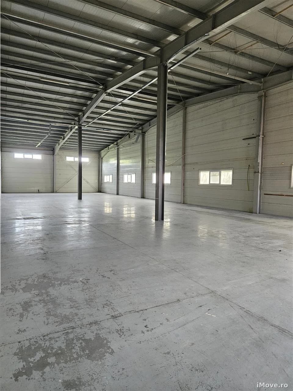 Spatiu Industrial 2700 mp Productie Depozitare Distributie