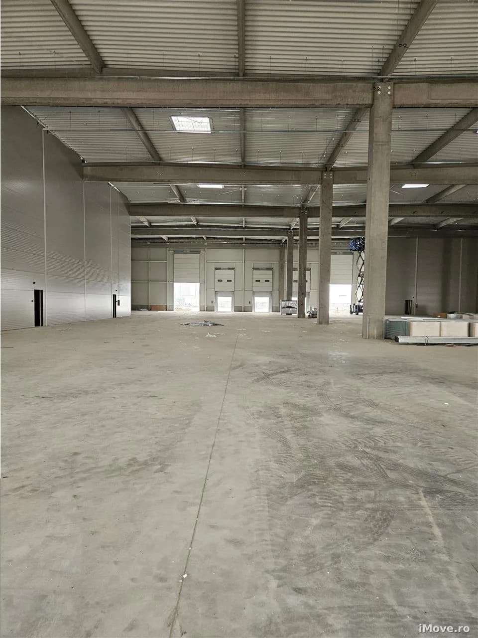 Spatiu Industrial 5300 mp Productie Depozitare Logistica Distributie
