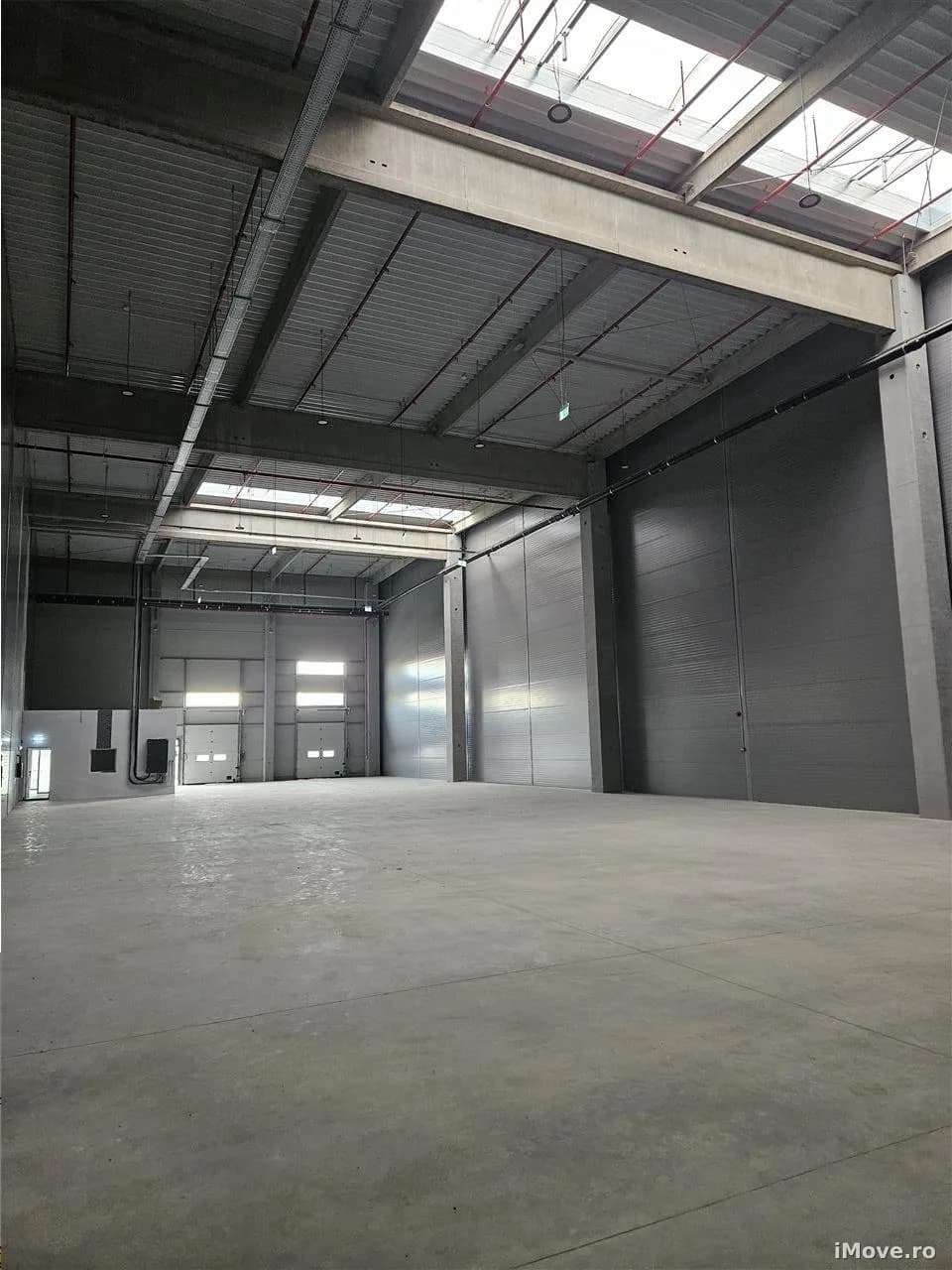 Spatii Industriale 4500 mp Logistica Productie Depozitare