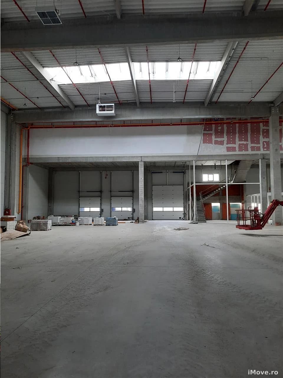 Spatiu Industrial 2100 mp Logistica Productie Depozitare Distributie