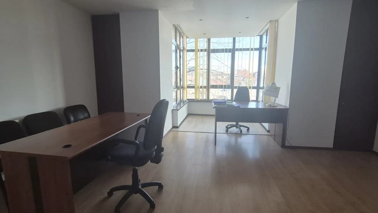 BIROURI | ZONA CENTRALA | BLV MAMAIA | UTILITATI INCLUSE