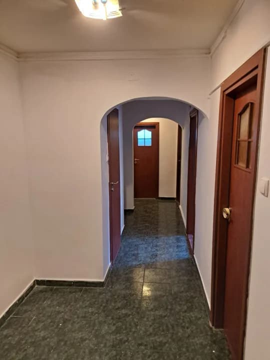 3 CAMERE | TOMIS NORD | CIRESICA