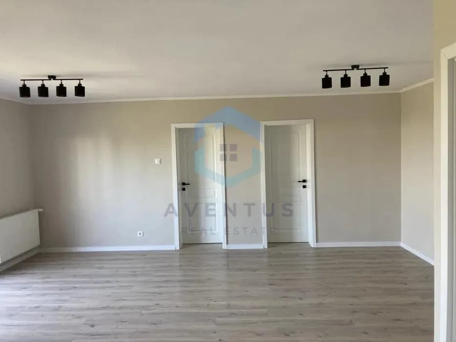 Apartament 3 camere Gherogheni