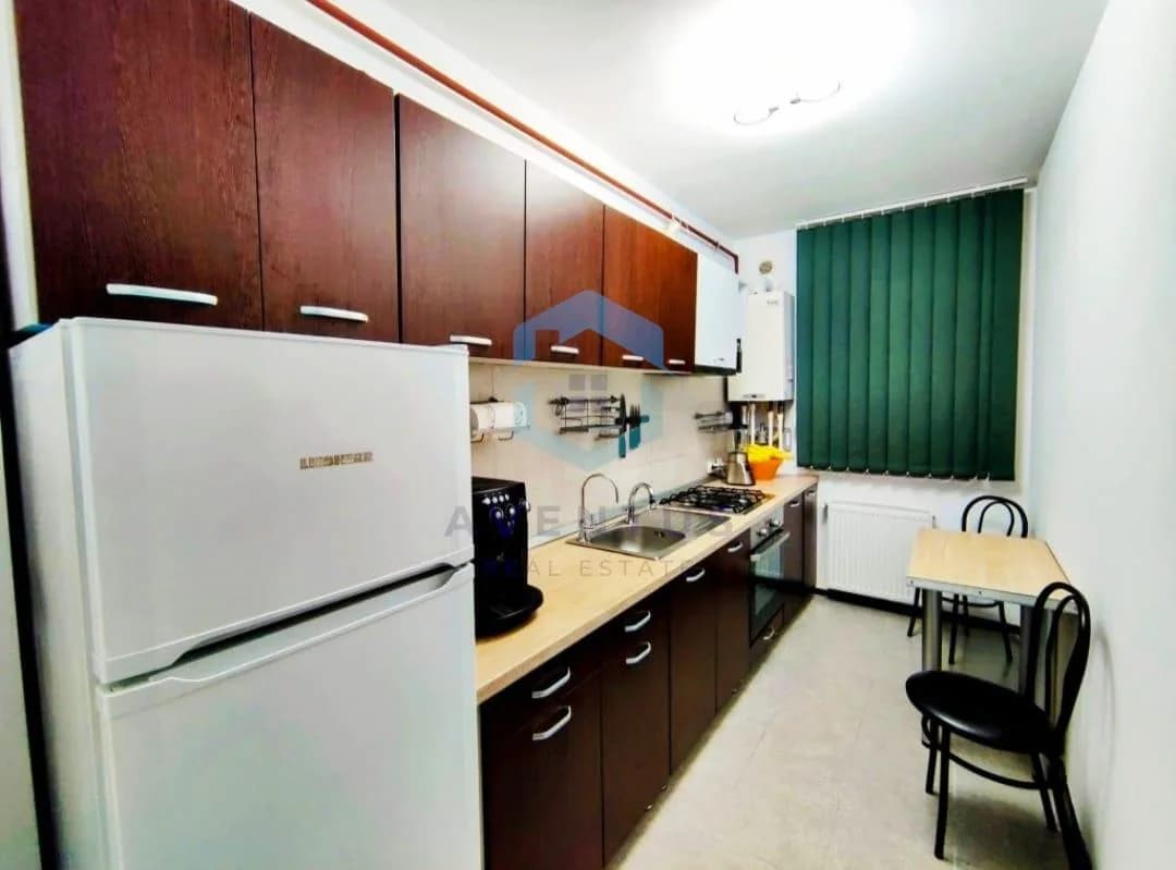 Apartament 2 camere complet utilat si mobilat