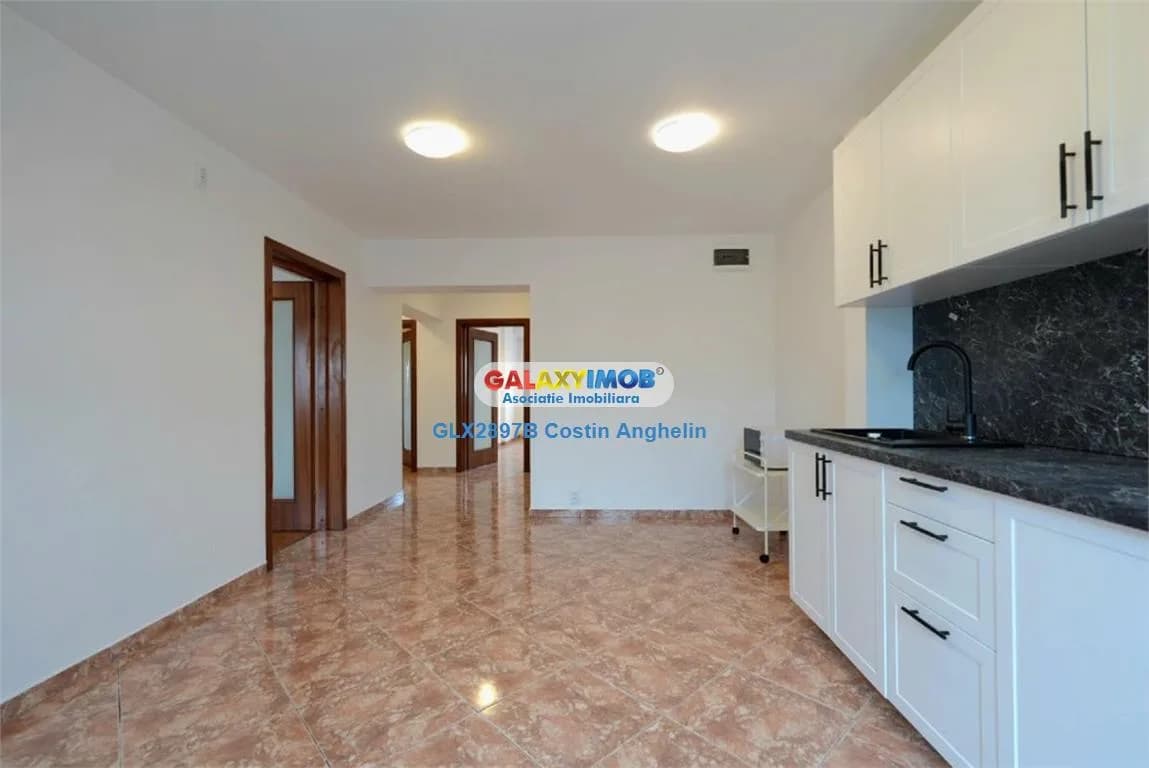 Spatiu Birouri 5 Camere - Unirii