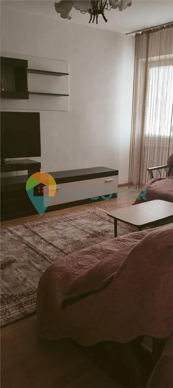 UMF, Apartament 2 camere decomandat | 2 balcoane | Bd. Independentei