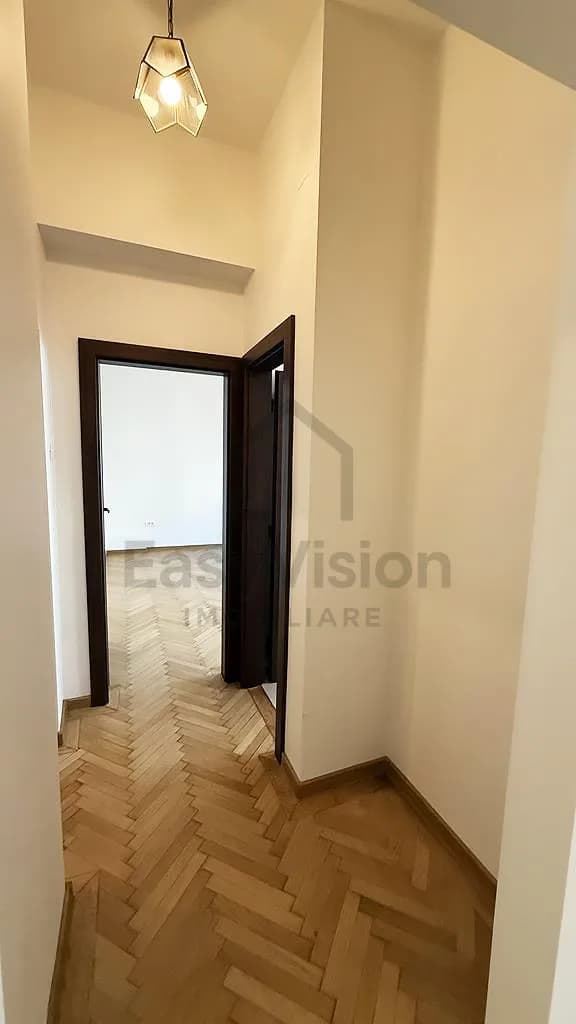 3 Camere | Parter Inalt | Ultracentral | Sector 2 | Birouri