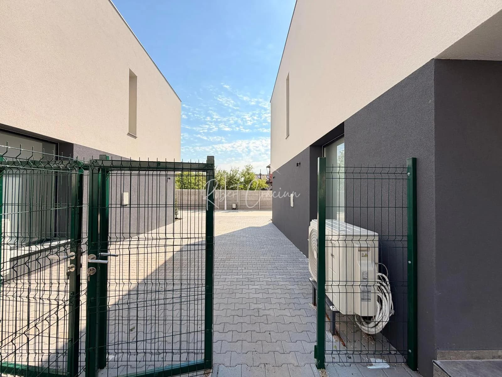 Vile de lux tip duplex de vanzare Sector 6