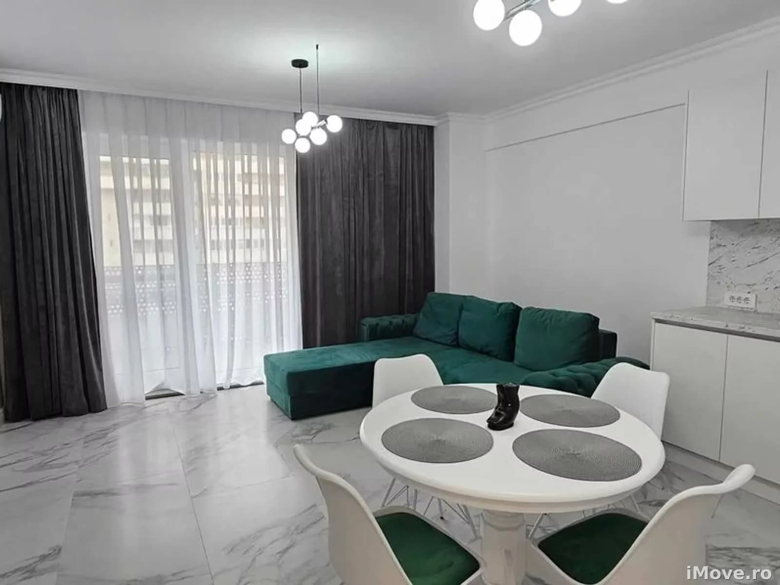 De inchiriat- Apartament cu 2 camere, situat in Luceafărul Oradea!
