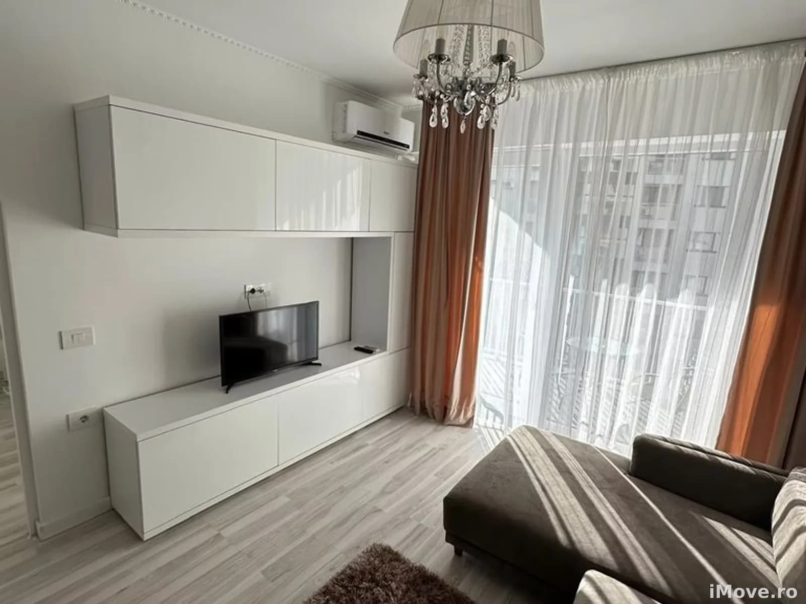 Apartament doua camere de vânzare - Prima Onestilor, Oradea