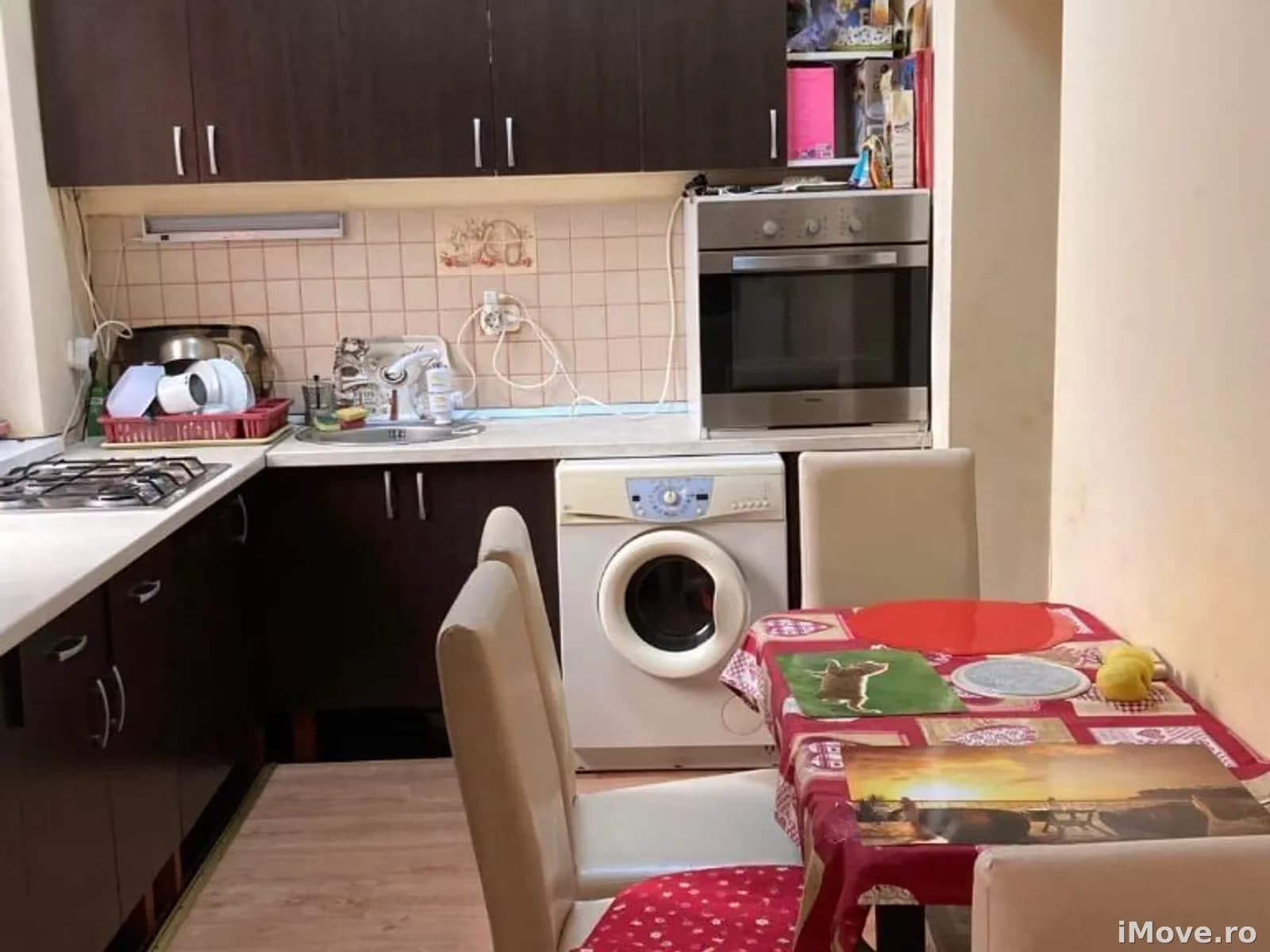 De vanzare apartament la casa, situat lângă Parcul Petofi
