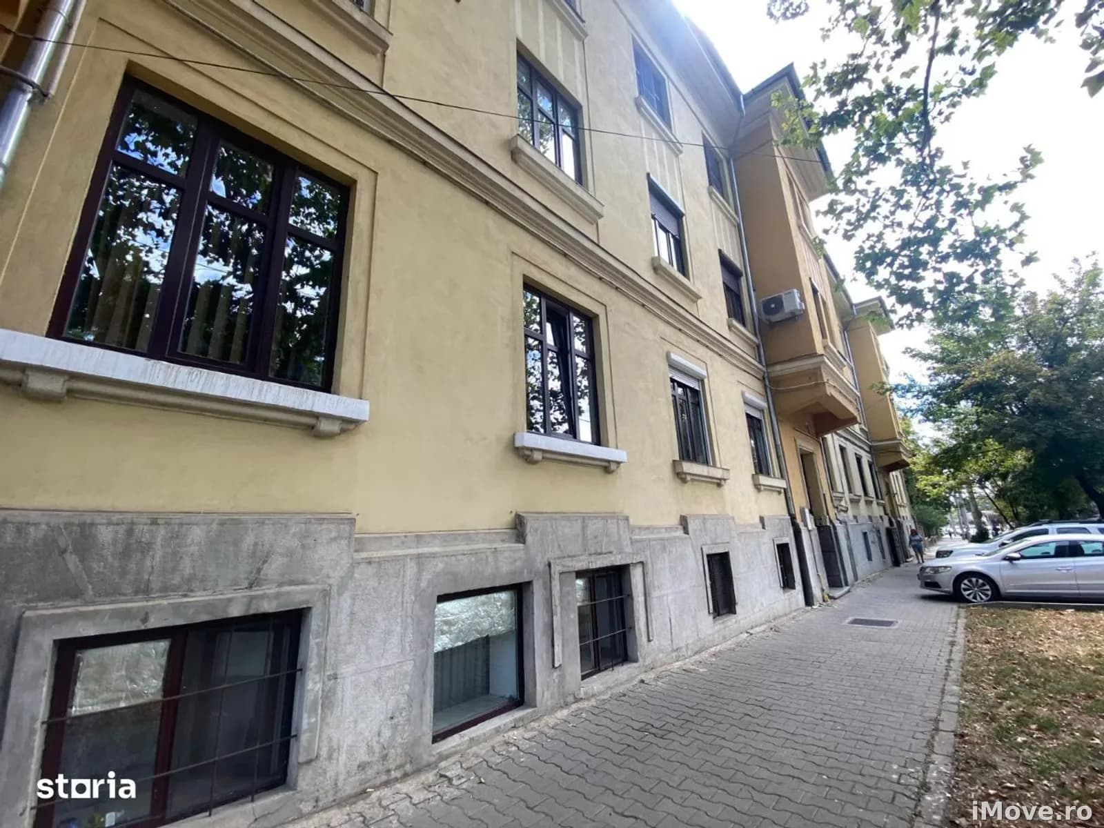 Apartament cu 3 dormitoare, ultracentral, Str. Republicii