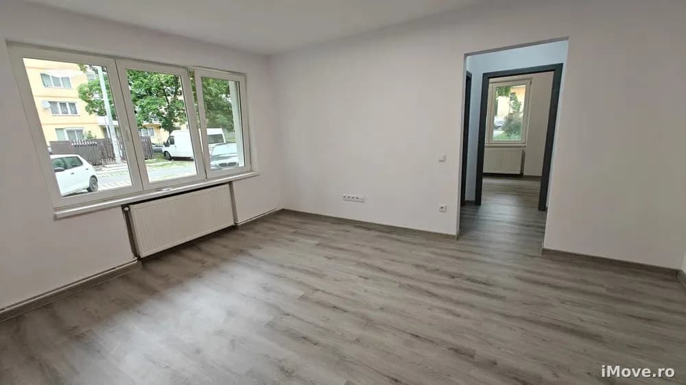 Apartament complet renovat cu 2 camere inTerezian