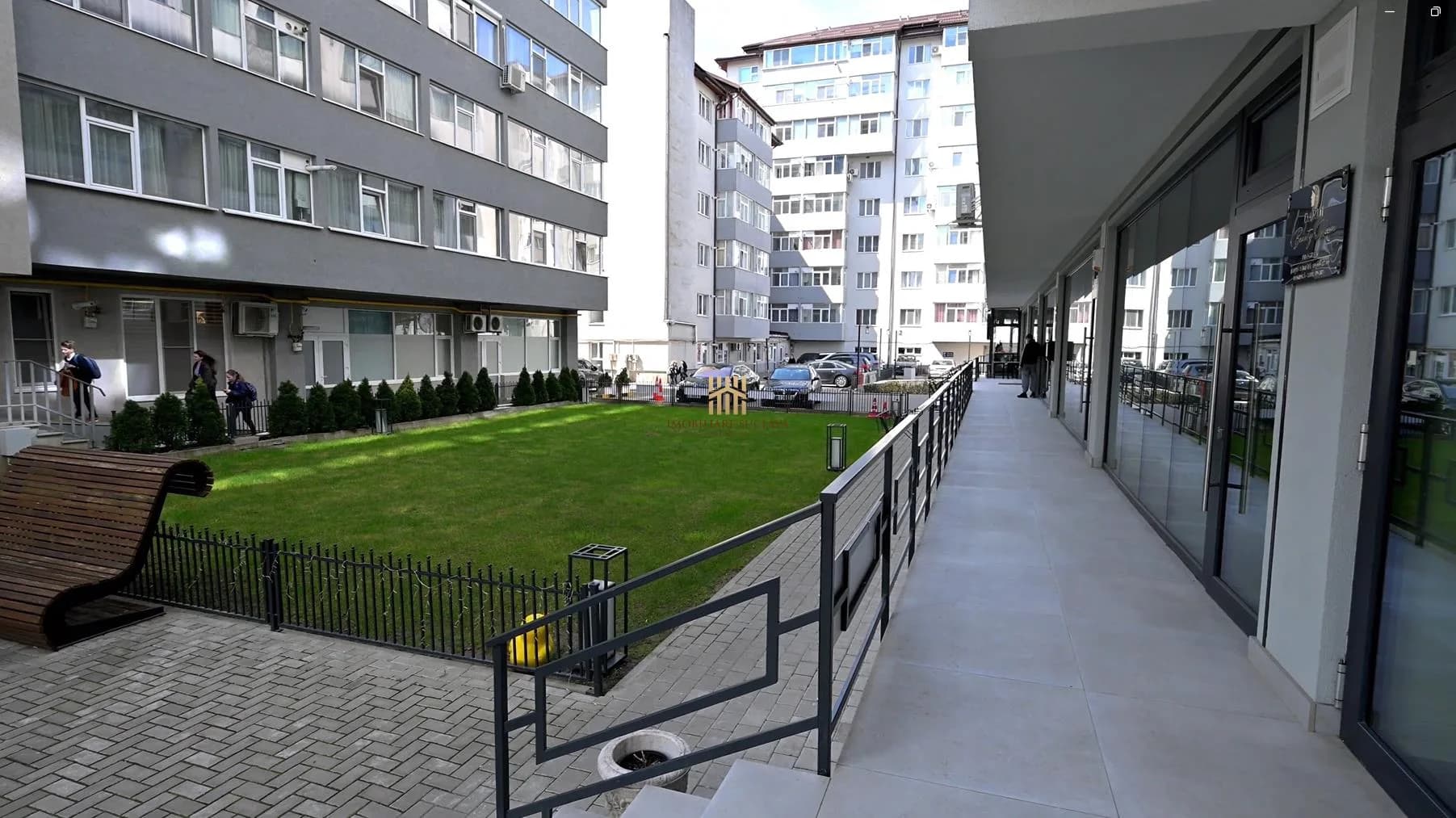 Spatiu Premium 134.8 mp De Inchiriat Suceava 0727817187