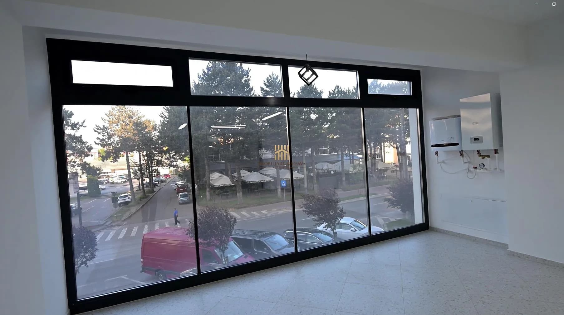 Spatiu 80 mp De Inchiriat Suceava Ultracentral Zona Universitate