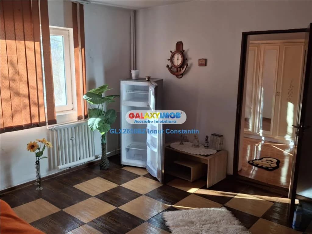 Vanzare apartament 2 camere zona Spiru Haret