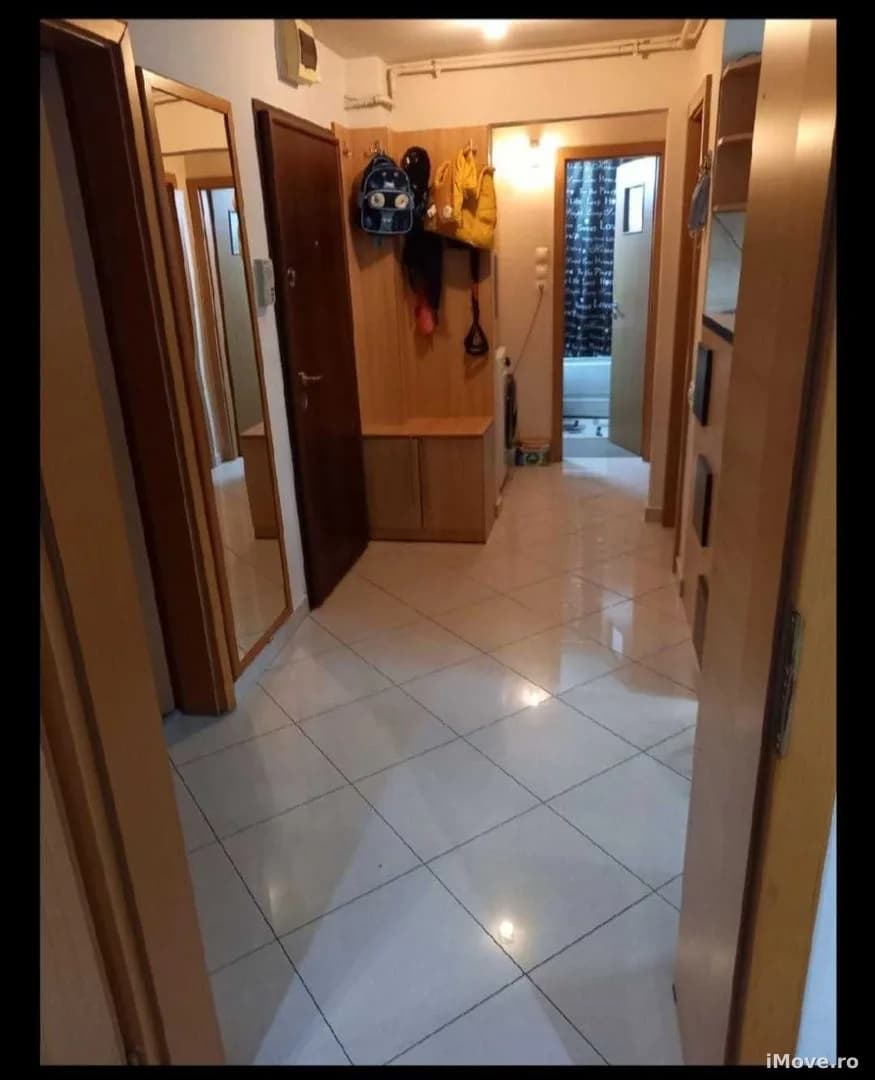 Apartament 3 camere decomandat | Zona Torontalului
